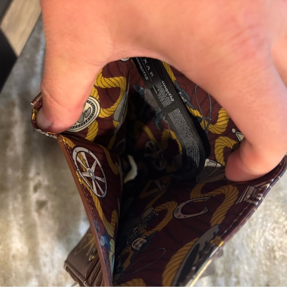 NWT! Pixar Disney Toy Story Puppet Sheriff Woody Loungefly wallet - Picture 7 of 7